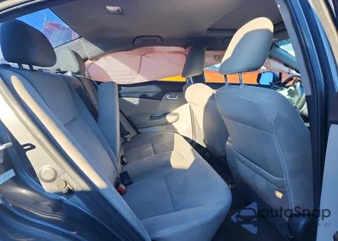 2013 Honda Civic Ex z USA, uszkodzony, nr VIN 2HGFB2F82DH559484